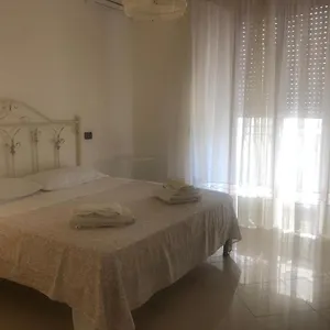 https://il-centro-di-napoli-naples.hotels-amalfi.com